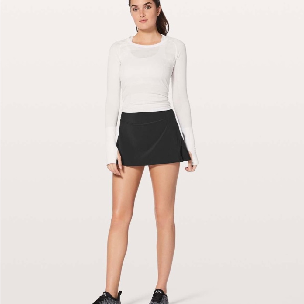 Lululemon Play off the Pleats skirt 13"